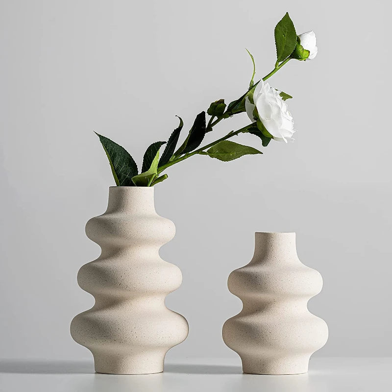 ArcticBloom – Modern Nordic Vase for Dried Flowers & Minimalist Styling