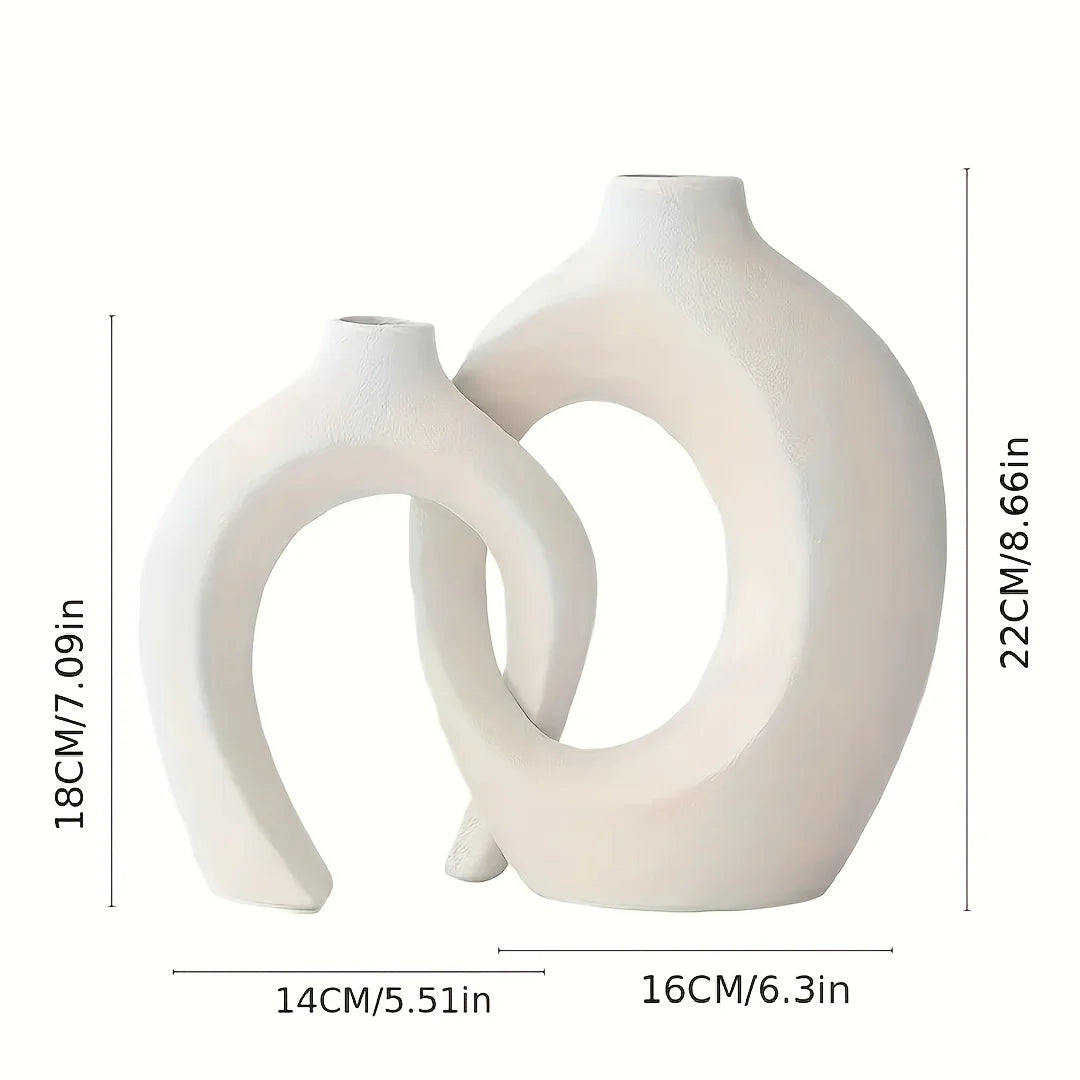 BohoLoop – Hollow Nordic-Style Ceramic Vase for Contemporary Interiors