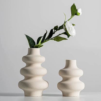 ArcticBloom – Modern Nordic Vase for Dried Flowers & Minimalist Styling