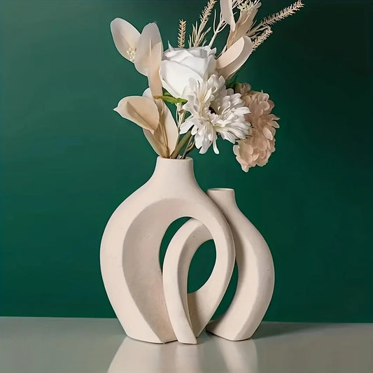 BohoLoop – Hollow Nordic-Style Ceramic Vase for Contemporary Interiors